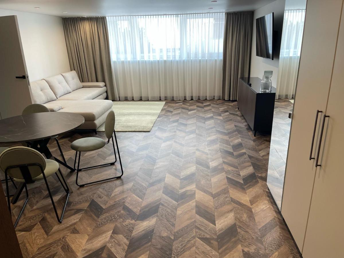 Hotel Viesbutis Prie Fontano Palanga Exteriér fotografie